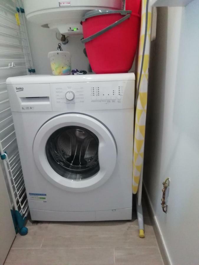 Petit Coin De Detente Seyresse Luaran gambar